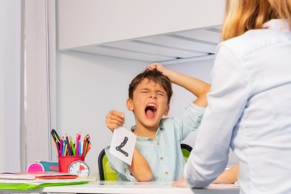portrait-young-woman-using-mobile-phone-home_1048944-938054